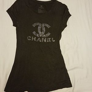 Chanel t shirt